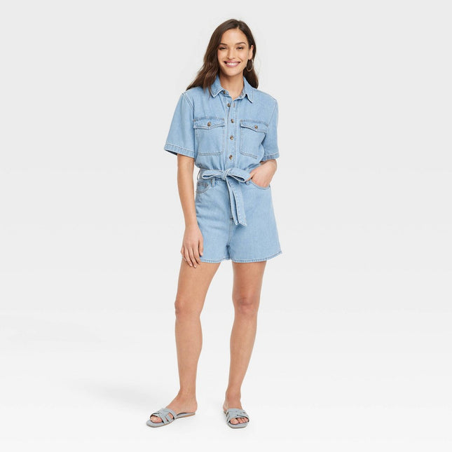 Women's Short Sleeve Romper - Universal Thread™ Light Wash 00