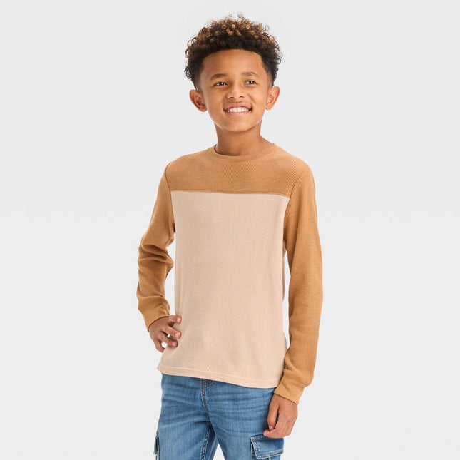 Boys' Long Sleeve Colorblock Thermal T-Shirt - Cat & Jack™ Brown M