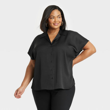 Women's Satin Short Sleeve Button-Front Shirt - Ava & Viv™ Black 2X